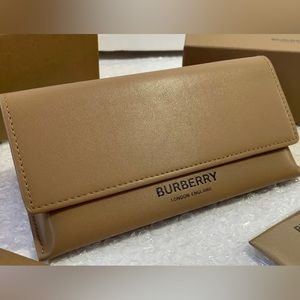 Burberry Sunglasses Eyeglass Case